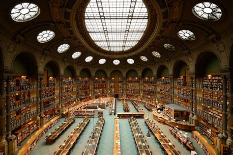 perpustakaan paris
